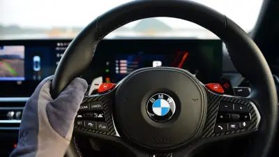 วิวัฒนาการพวงมาลัยรถยนต์: จาก BMW M ถึง Lamborghini Revuelto