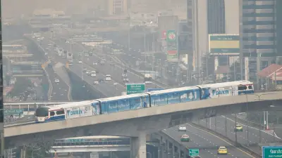 รัฐบาลเตือน กทม.-ปริมณฑล-ภาคตะวันออก เตรียมรับมือฝุ่น PM 2.5 พุ่งสูง 11-12 ก.พ.