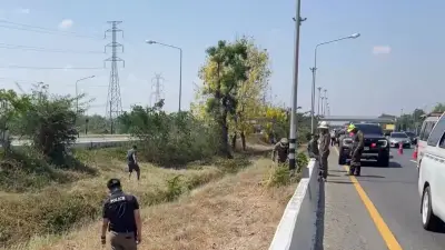 สะพรึง! พบศพวัยรุ่น 2 รายเกาะกลางถนนสายเอเชีย เสียชีวิตไม่ต่ำกว่า 2 วัน