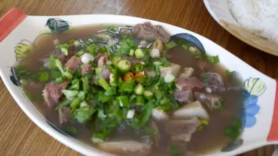 ตำนานต้มพุงวัวตลาดเพียรเจ้าเก่า ของดีเมืองพัทลุง สืบทอดความอร่อยกว่า 50 ปี