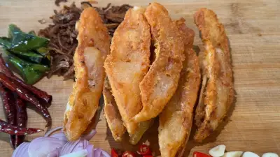 ตำนาน 60 ปี 'แม่ยมปลาส้ม' ยโสธร ยอดสั่งจองพุ่งช่วงสงกรานต์ 2569