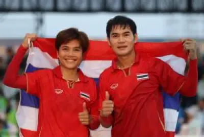 ฟุตบอลไทยลีก ฤดูกาลใหม่ เปิดฉากคึกคัก แฟนบอลแห่ชมคับคั่ง