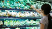 อัปเดตราคาผักล่าสุด 14 เม.ย. 2569 ตลาดสี่มุมเมือง ผักชี-ต้นหอมปรับลด