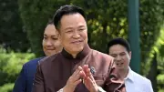อนุทินนั่งประธาน ครม.เศรษฐกิจ ร่วมเอกชน ชี้ชะตาพักโทษทักษิณวันนี้