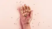 เช็กด่วน! ลายมือเศรษฐี หมอดูชี้ มีเส้นแบบนี้บนมือรวย
