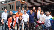 พรรคประชาชนลงพื้นที่สำรวจรถไฟสายมหาชัย รับฟังเสียงประชาชน
