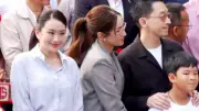ครอบครัวชินวัตรนำโดยโอ๊ค เอม อิ๊งค์ รอรับทักษิณกลับบ้านจันทร์ส่องหล้า
