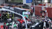 รฟท.แถลงเหตุรถไฟชนรถเมล์อโศก-ดินแดง เร่งเยียวยาผู้เสียหาย