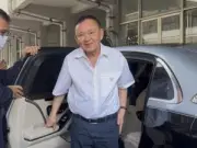 ลูกจ้างร้านอาหารถูกเพื่อนร่วมงานรุมทำร้ายจนเสียชีวิตคาที่พัก