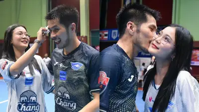 ลำไย ไหทองคำ บุกเชียร์กัปตันช้างข้างสนามฟุตซอล โดนหอมแก้มฟินมาก