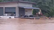 ปภ.เตือนฝนตกหนักน้ำคลองกลางล้นตลิ่ง เสี่ยงท่วม 2 อำเภอในกระบี่
