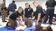 ผช.ผบ.ตร.เปิดโครงการฝึก CPR-ใช้ AED ให้ตำรวจ บก.น.5 720 นาย