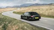 เบนท์ลีย์ เปิดตัว New Flying Spur S ซูเปอร์คาร์ 4 ประตูพันธุ์สปอร์ต