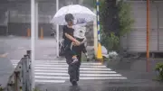 ญี่ปุ่นอ่วมฝนถล่ม พายุ 2 ลูกจ่อซ้ำ เตือนภัยดินถล่ม-น้ำท่วม