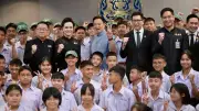 นายกฯ แจง F-16 ขึ้นบินกลางดึกแค่ฝึกซ้อม สั่งฟาดโกงสอบท้องถิ่น