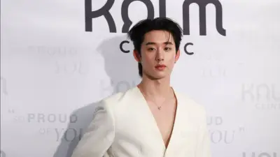 เอส ศุภ เปิดตัวพรีเซนเตอร์คนแรก Kalm Clinic เสิร์ฟความหล่อออร่าจัดเต็ม